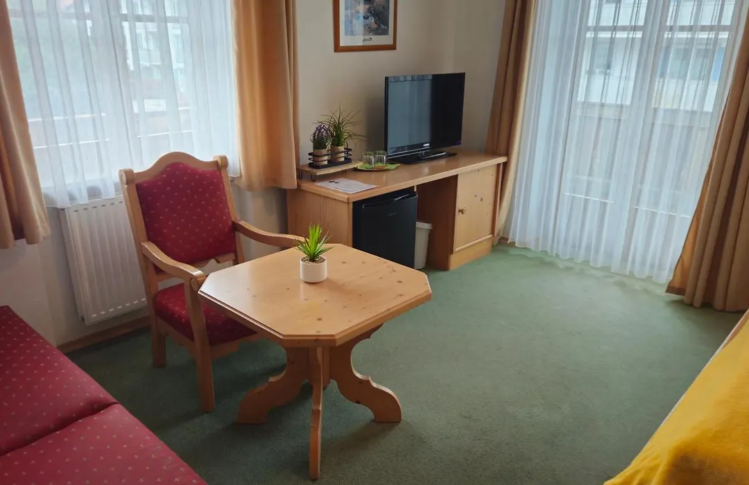Hotel Pension Geiger-1