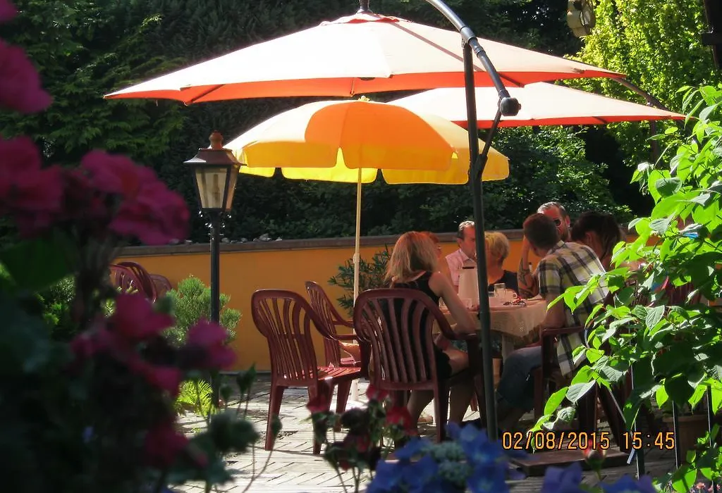Ferienhotel Waldfrieden-1