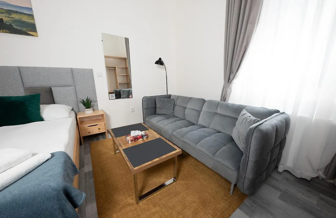 Penzion Moveinn-1