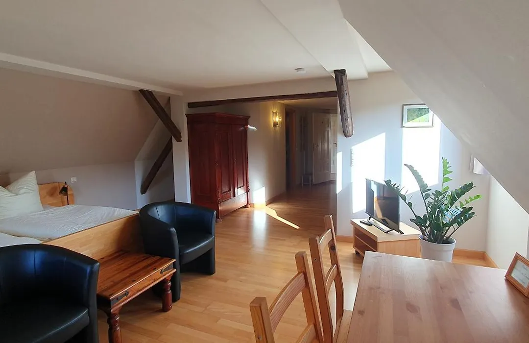 Pension Robinienhof-1
