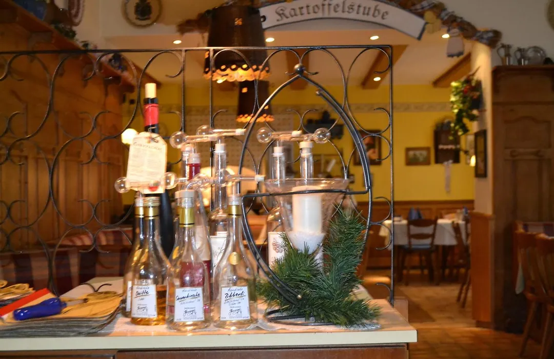 Hotel Gasthof Rödertor-1