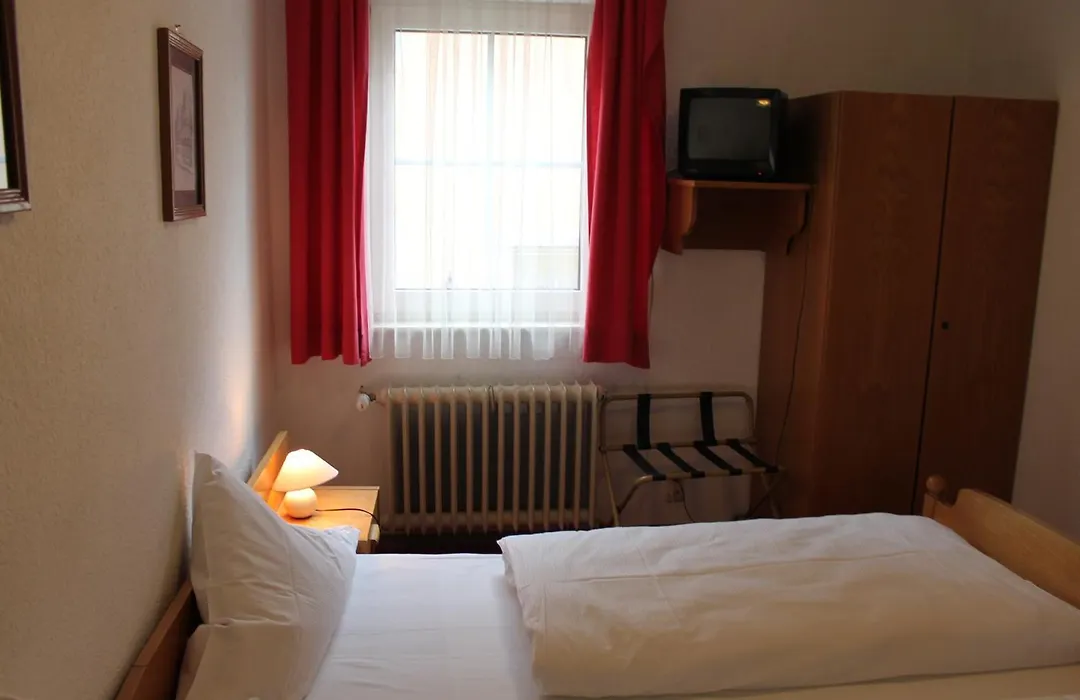 Hotel Gasthof zur Linde-1