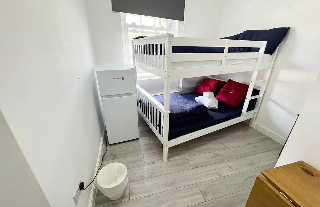 Willesden Green Budget Guesthouse-1