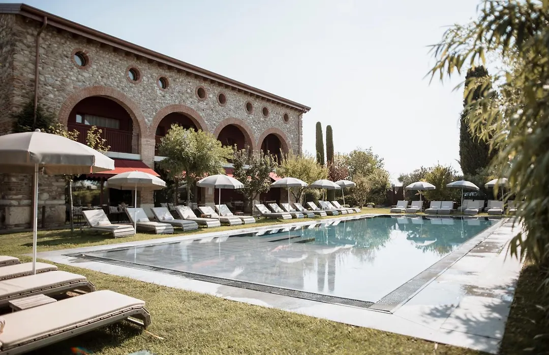 Le Greghe Suites-1