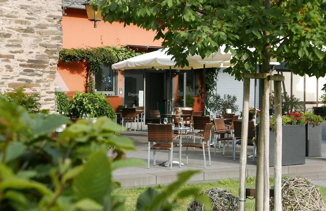 Weingut Clemens-1