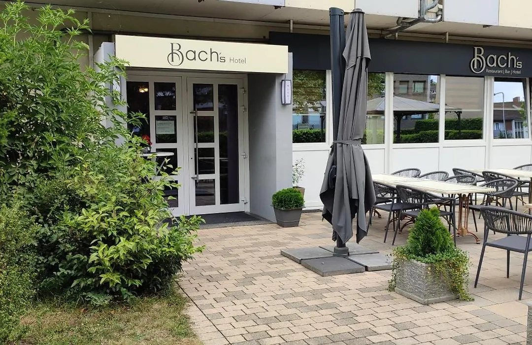 Bach's Restaurant Bar Hotel-1