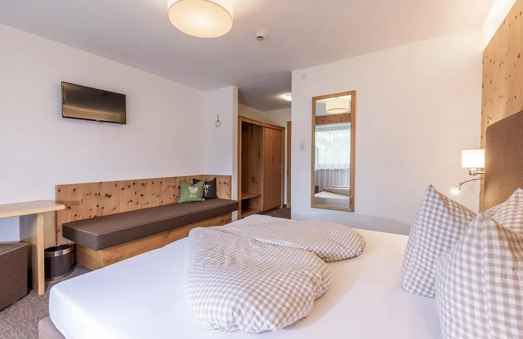 Vizensn Living-1