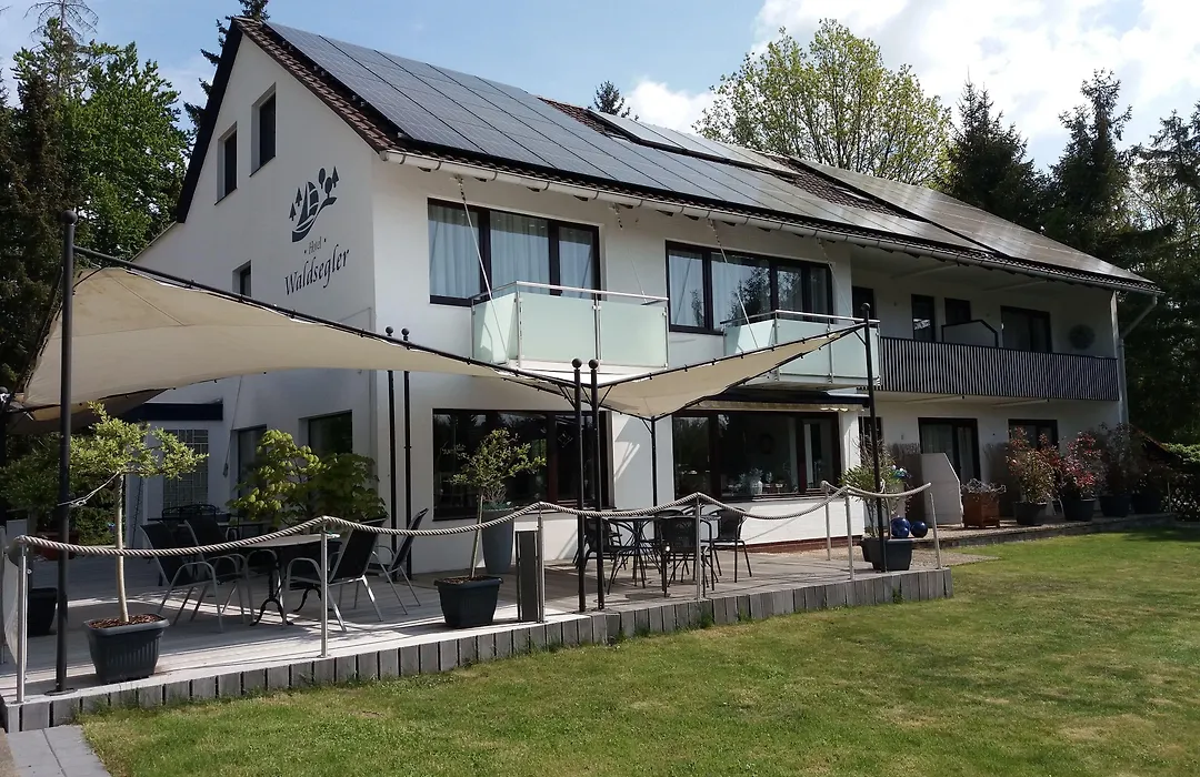 Hotel Garni Waldsegler-1