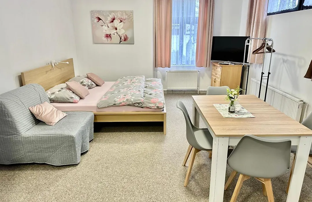 Pension Lenka 2-1