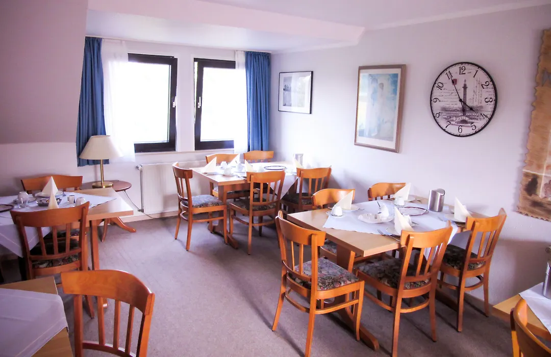 Hotel Zur Flora-1