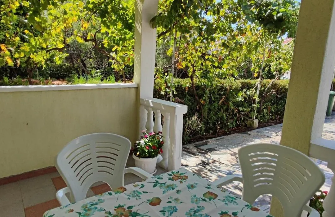 Apartments Bresina-1