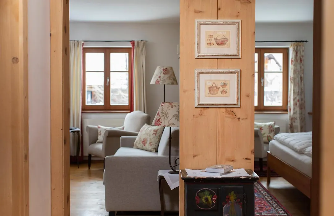 Alpina Lech - Your Home From Home-1