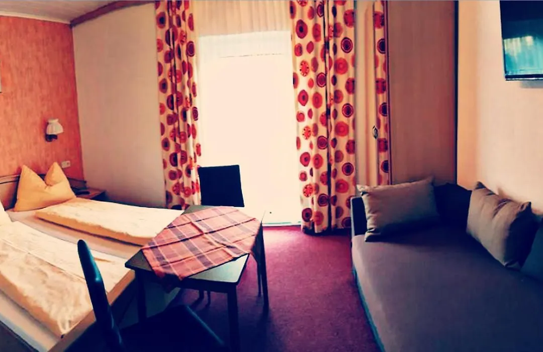 Hotel Pension Oswald-1