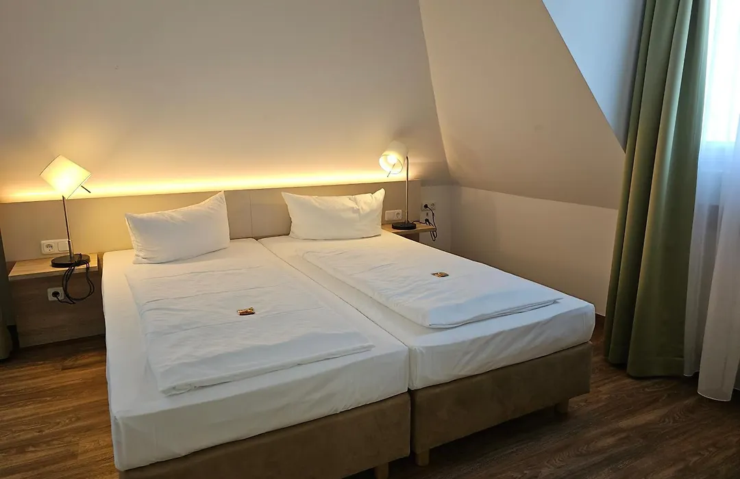 Hotel Alpha-1