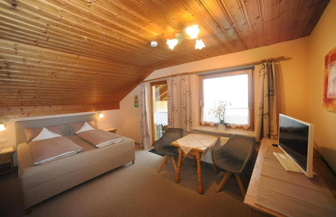 Pension Haus Sonnenfels-1