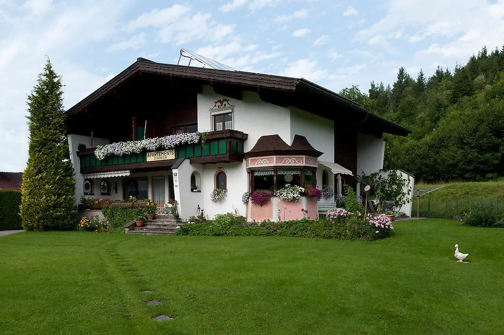 Haus Moosbrugger-1