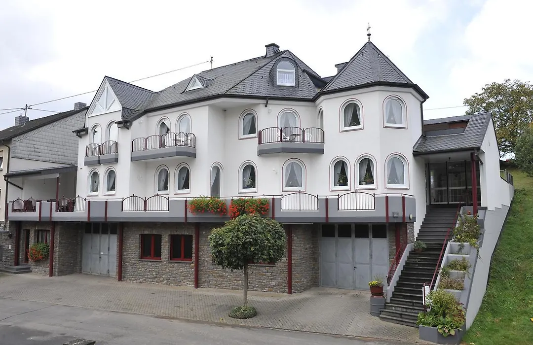 Ferienweingut Arnold Fuhrmann&Sohn-1