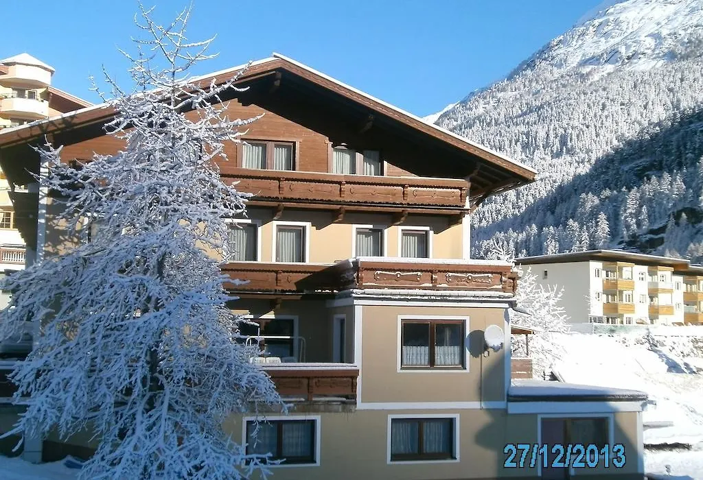 Gästehaus Hirschenhof-1