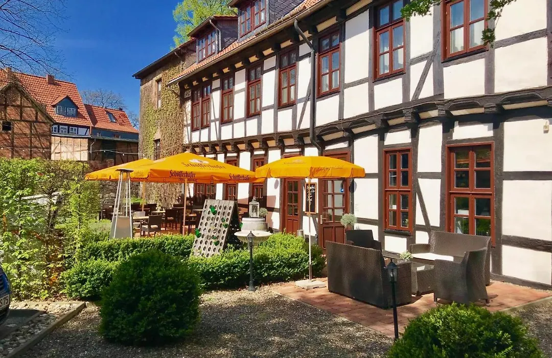 Halberstädter Hof-1