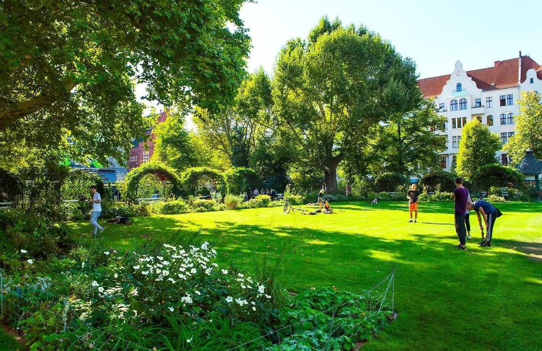 Pension Peters – Das andere Hotel-1