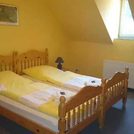 Gaststätte und Pension Felsenthal-3