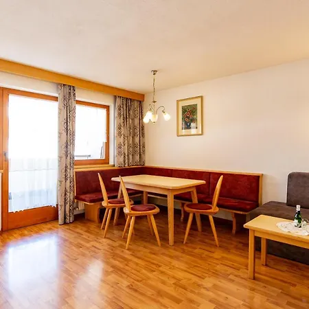Haus Alpenrose-2
