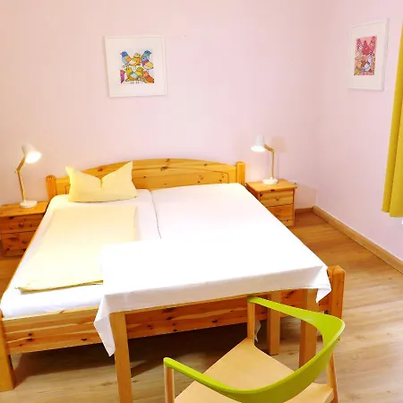 Pension Stoi Budget Guesthouse-3