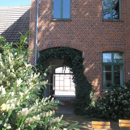 Gasthaus und Pension Zum Hauenden Schwein-2