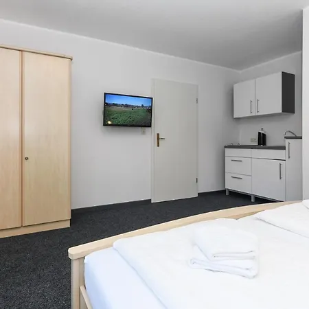 Hotel-Pension Janssen - Gästehaus Huus an't Deep-3