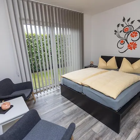 Pension Zum Lindeneck-3