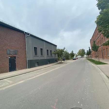 PRIMA Inn Unterkunft direkt über der Bar am Minimax-3