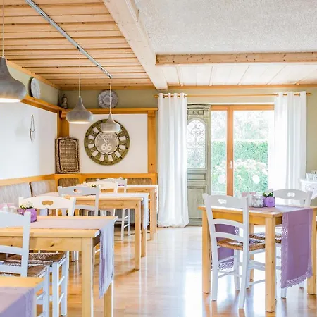Gästehaus Chalet-Perle-2