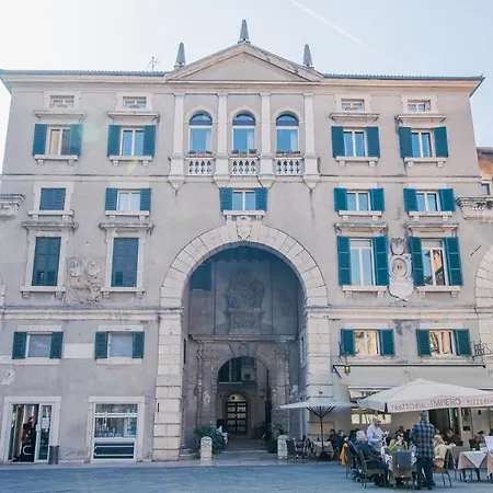 Domus Nova Palace - Italian Homing-2