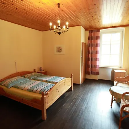 Pension Stadt Grein-2