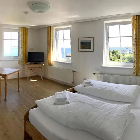 Pension "Strandhotel"-2