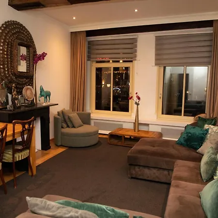 Red Light District B & B Canal View-3