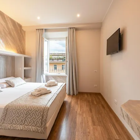 Top Floor Colosseo Guesthouse-3