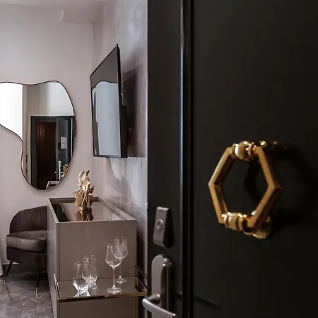 Daphne Suites-3