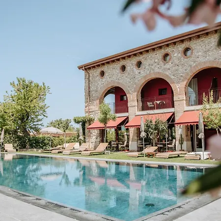 Le Greghe Suites-3