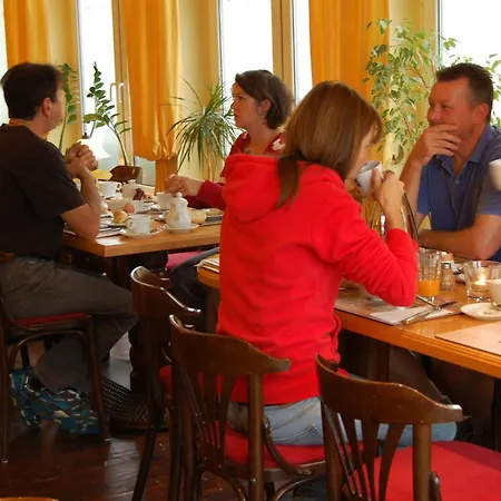 Stadthotel Detmold-3
