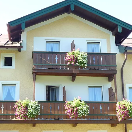 Pension Gregory-3