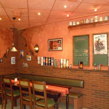 Schweizerhaus-3