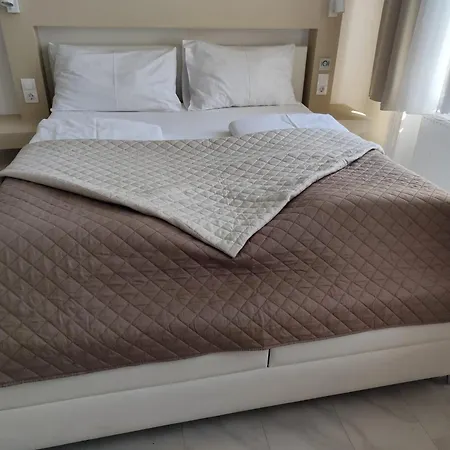 Ch-Hotel Luka-3
