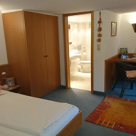 Pension Landhaus Fischer-3