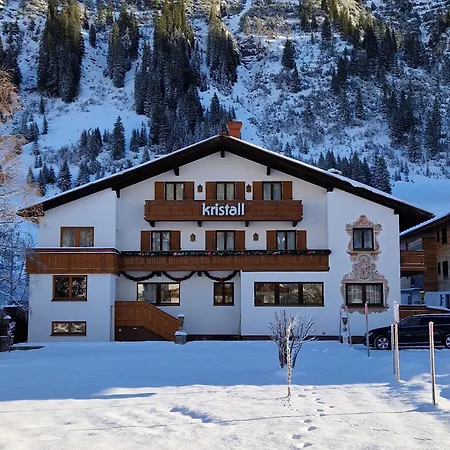 Hotel Kristall-2