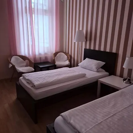 Hotel-Pension Charlottenburg-2