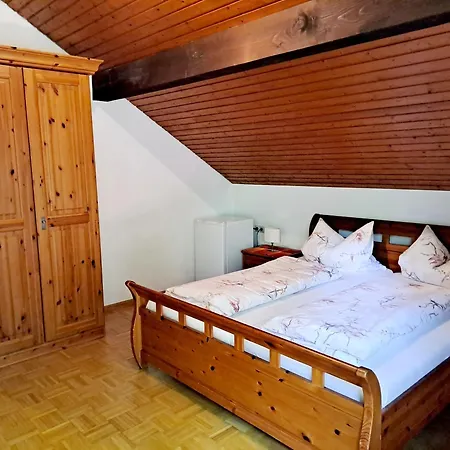 Pension Schlossbergblick-3