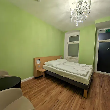 Albert Rooms-2