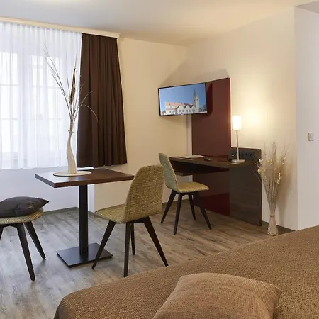 Gästehaus Stiftsstadt - urban lifestyle Kempten by Hotel Peterhof-2