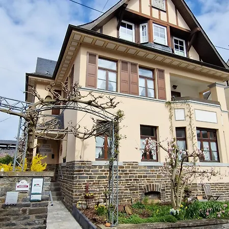 Ferienweingut Villa Hausmann-3